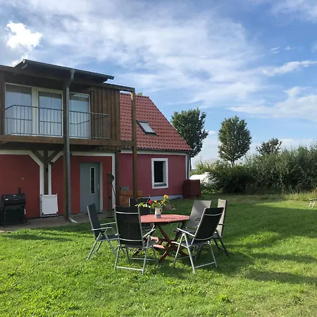펜션 Mit Grossem Garten, Weitem Blick & Viel Zemitz